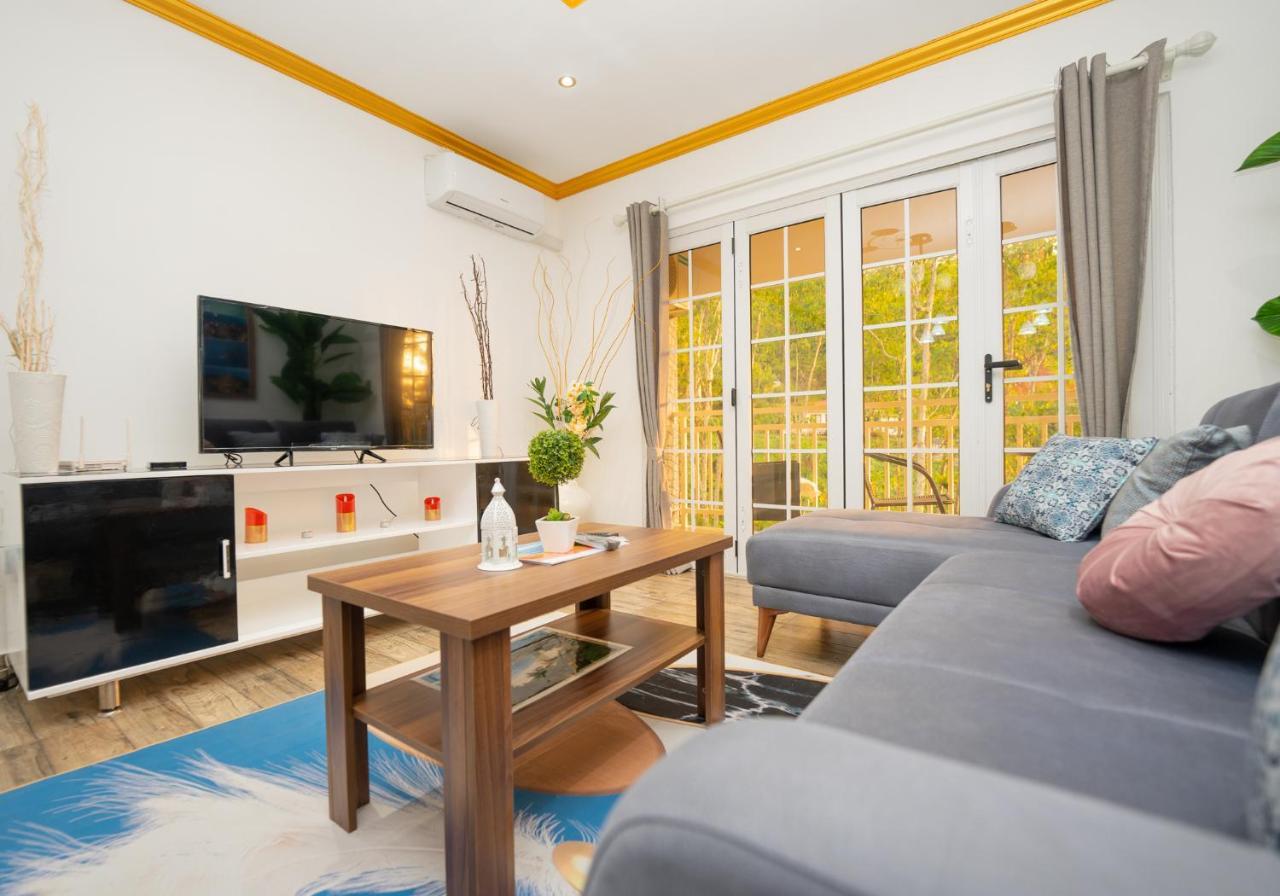 Paradise Breeze Apartment Misere Eksteriør bilde